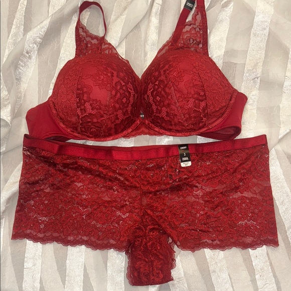 Torrid Curve Red Lace NWT Push up plunge 44C bra and cheeky panties - Picture 1 of 7